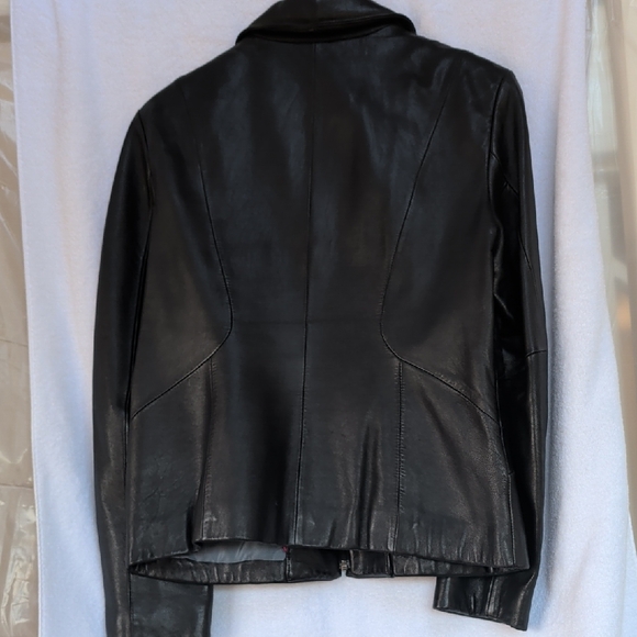 Anne Klein Women’s Black Lambskin leather zip front jacket - Picture 3 of 8